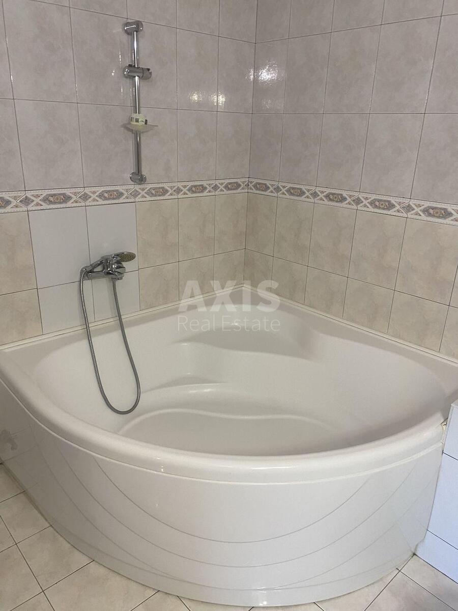 4k apartment vul. Budyshhans'ka 57