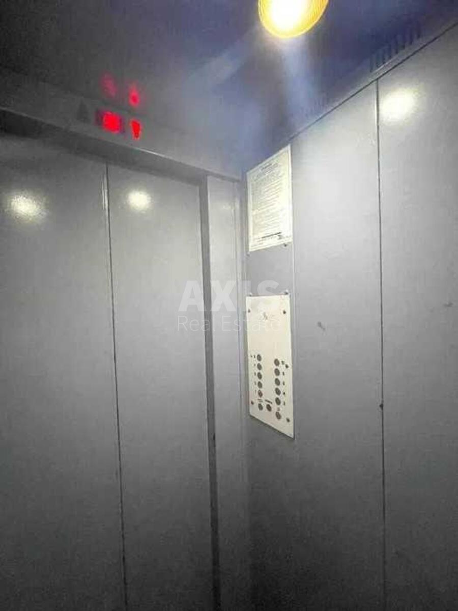 2к квартира бул. Дружбы Народов 3Б5875912