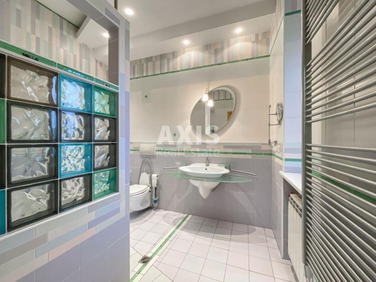 4k apartment vul. Jaroslaviv Val 14г4