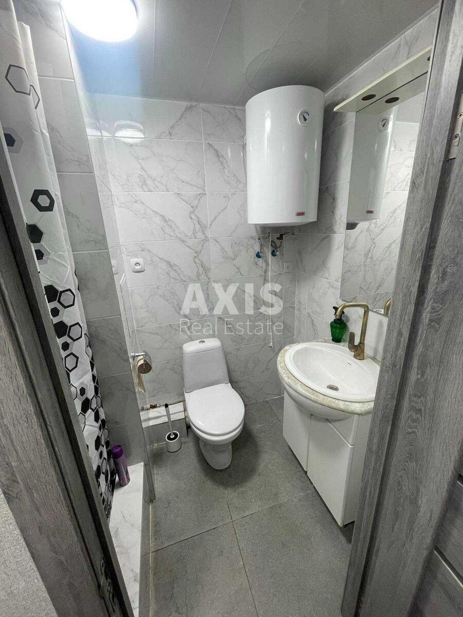 Office pr-t Povitryanykh Syl 52, 49m2603222