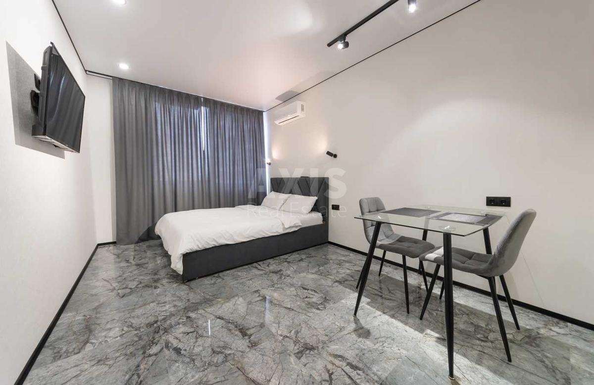 1k apartment vul. Oleksandra Olesja 5А1