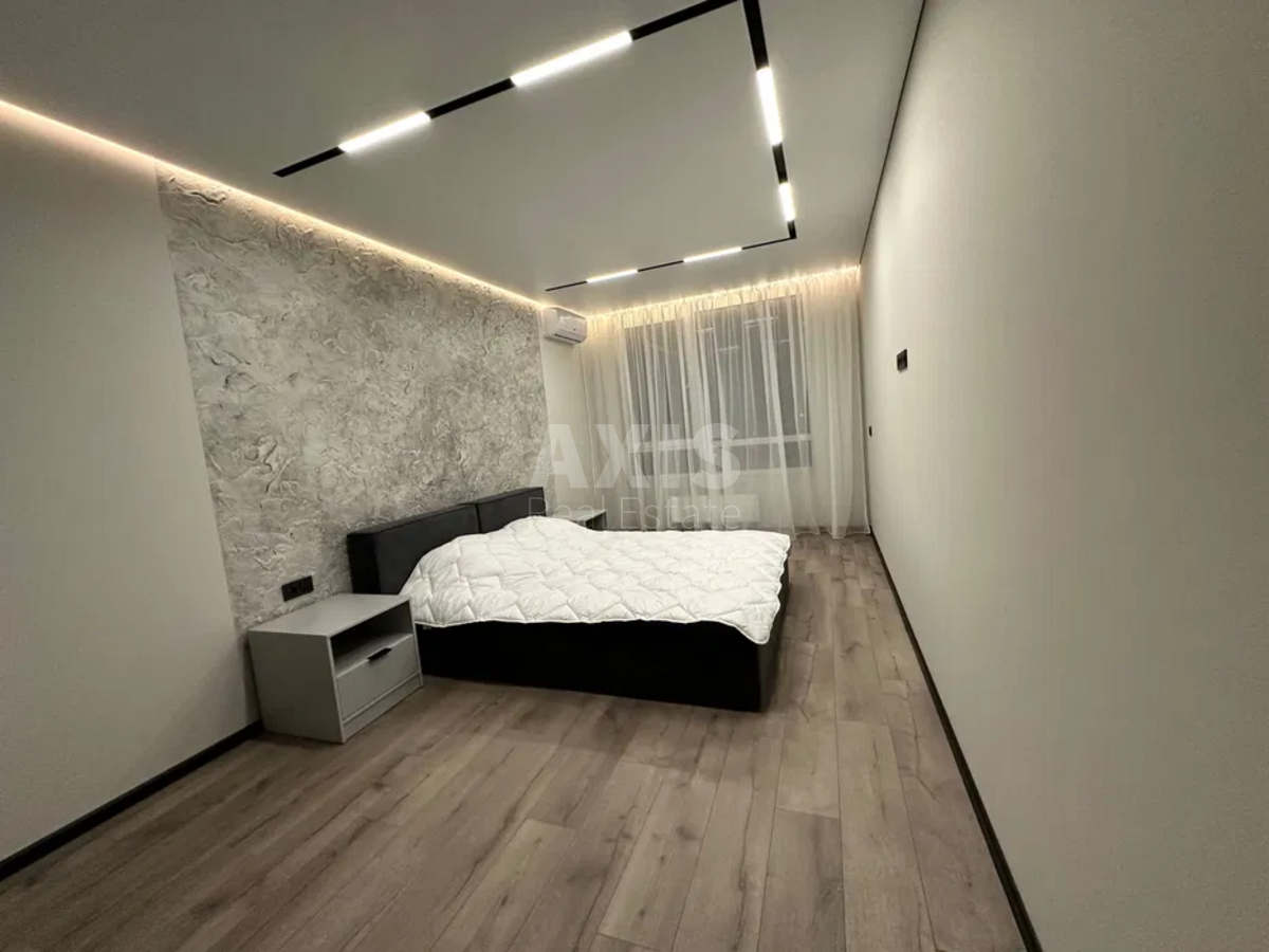 1k apartment vul. Prychal'na 142