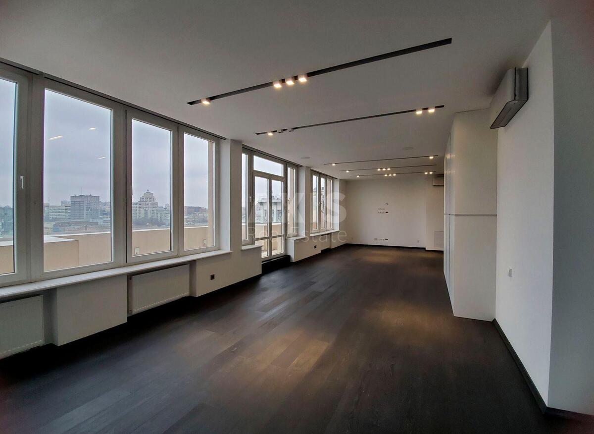 4k apartment vul. Kruglouniversytets'ka 3/5506020