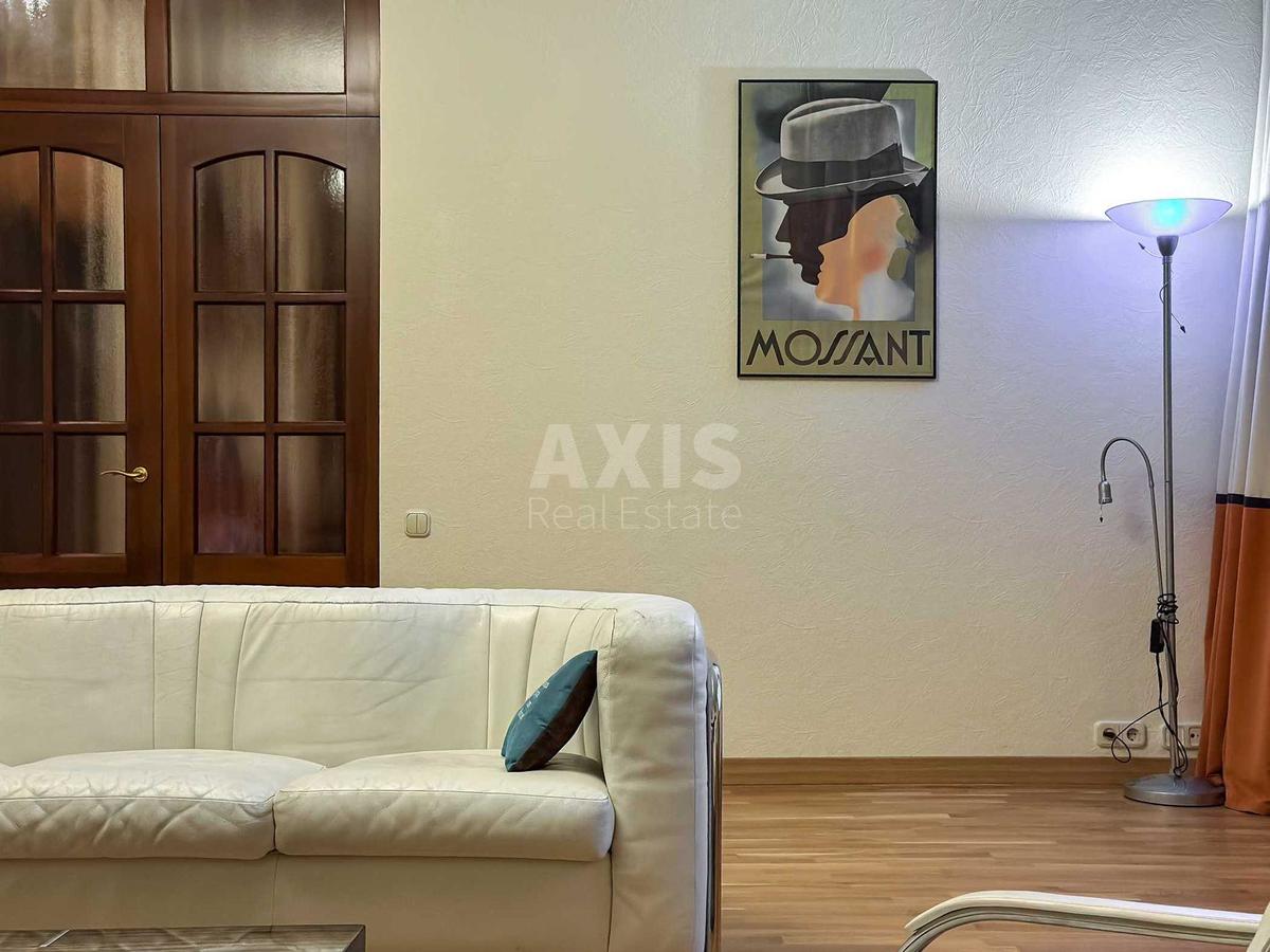3k apartment vul. Pavlivs'ka 182