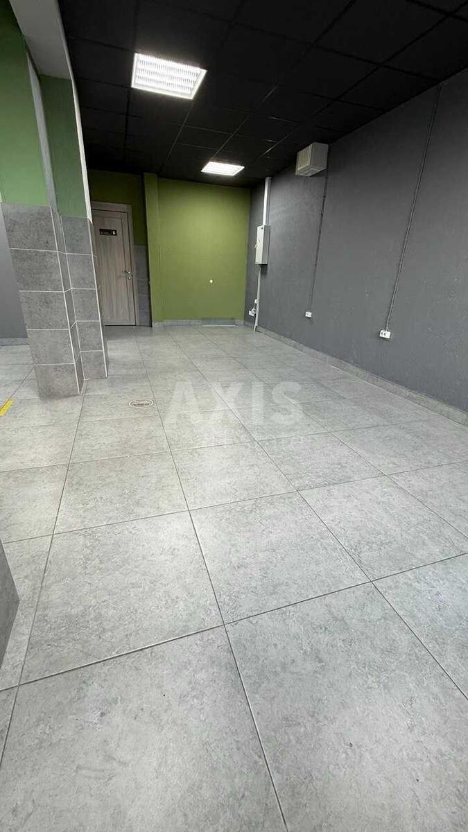 Office shose Harkivs'ke 188, 56m22