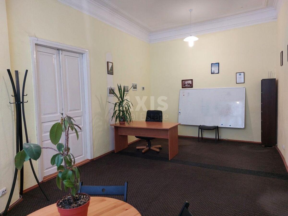Office vul. Skovorody Grygorija 5А, 34m20