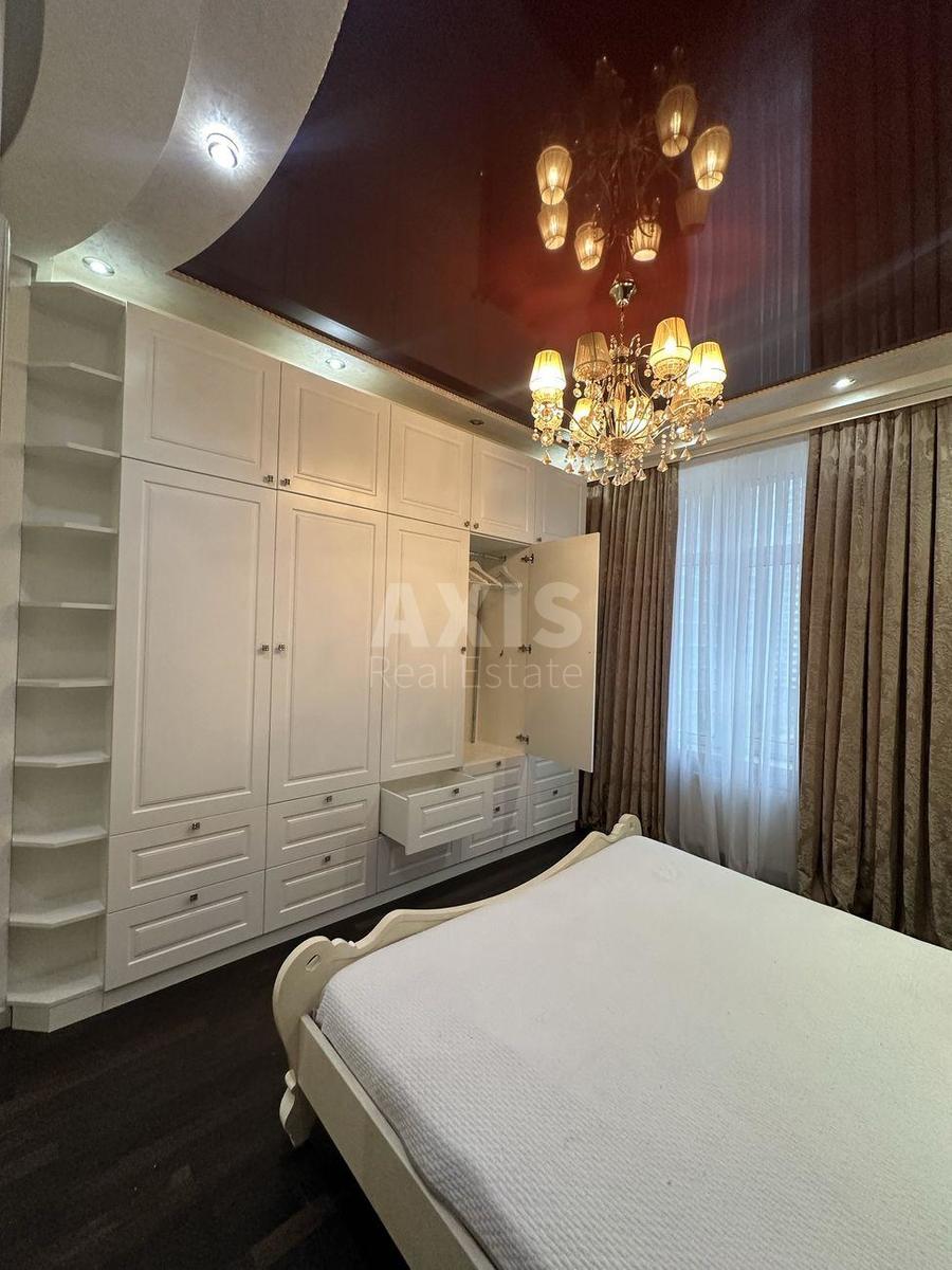 2k apartment vul. Dragomyrova Myhajla 185