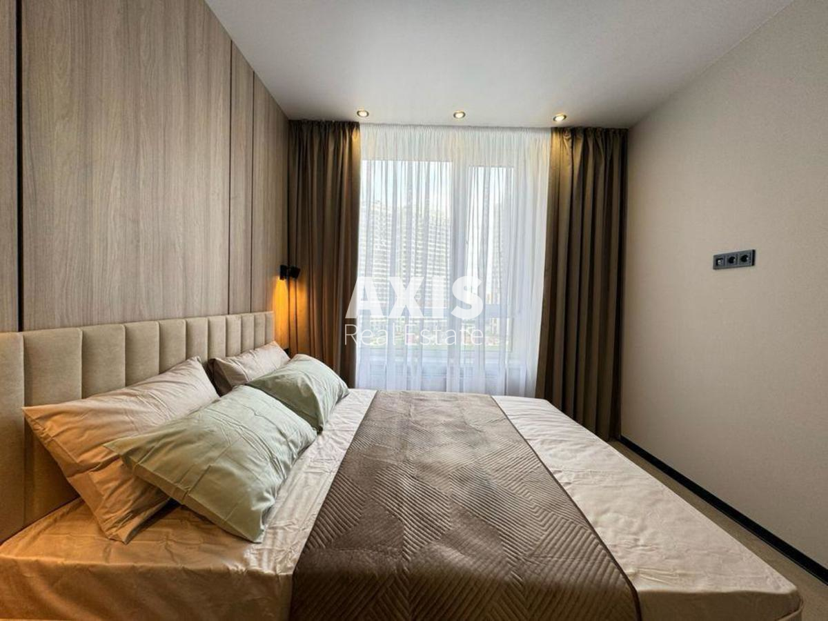 1k apartment vul. Grechka Marshala 445
