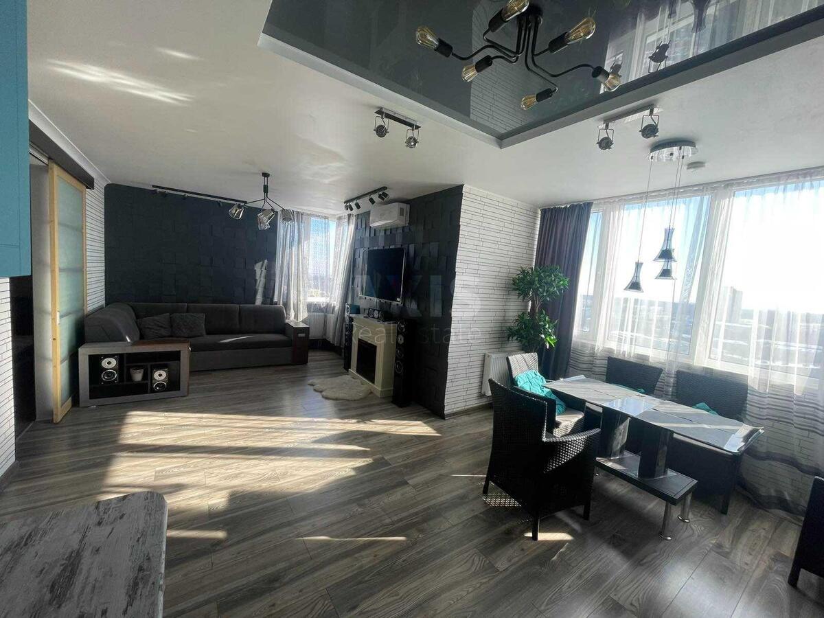 1k apartment vul. Myhajla Maksymovycha 3Д2