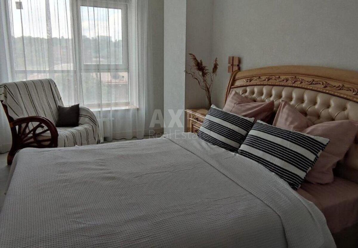 1k apartment vul. Antonovycha 109570190