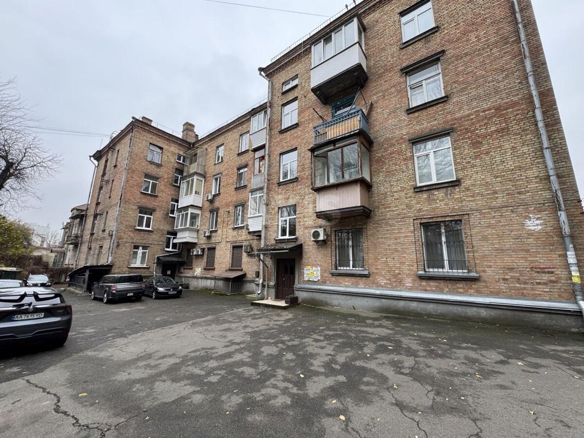 Офис ул. Майбороды Платона 23, 60м261364