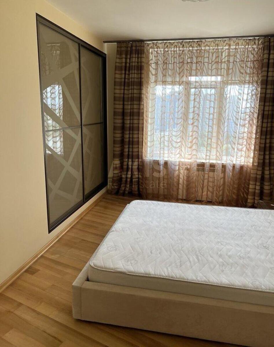 3k apartment pr-t Lobanovs'kogo 4А606605