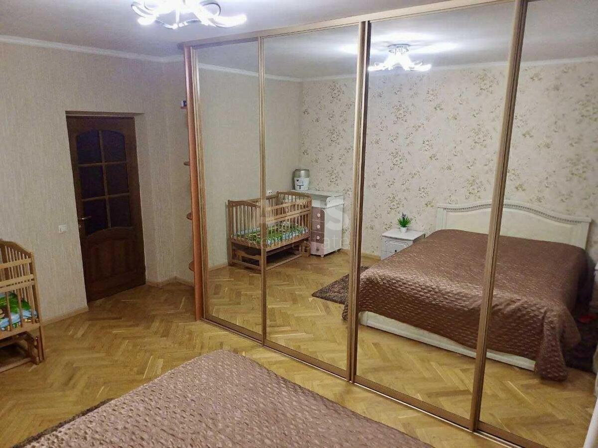 2k apartment vul. Gonchara Olesja 62564632