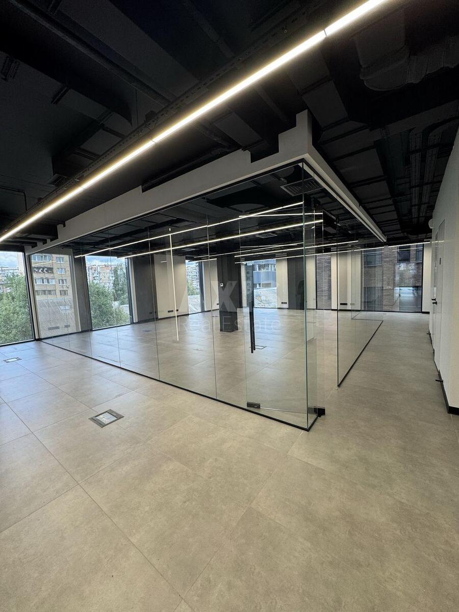 Office vul. Krasylivs'ka 9, 309m2612461
