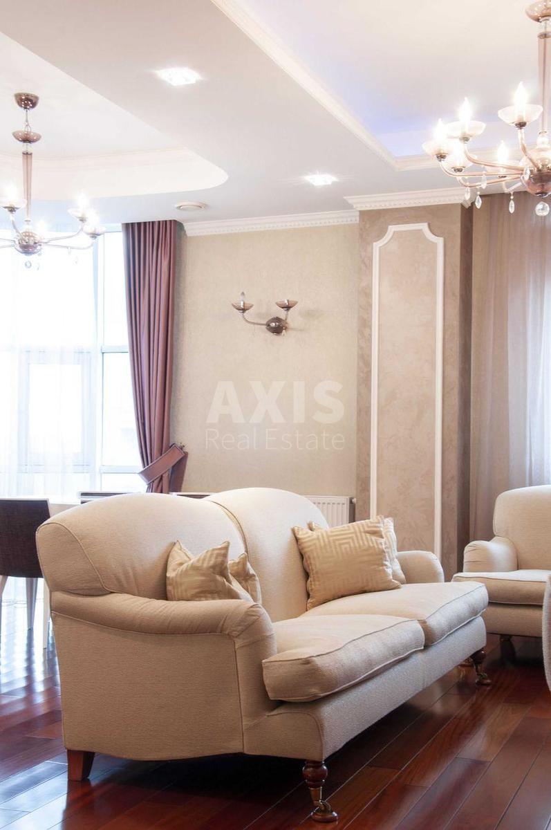 4k apartment vul. Zvirynec'ka 591