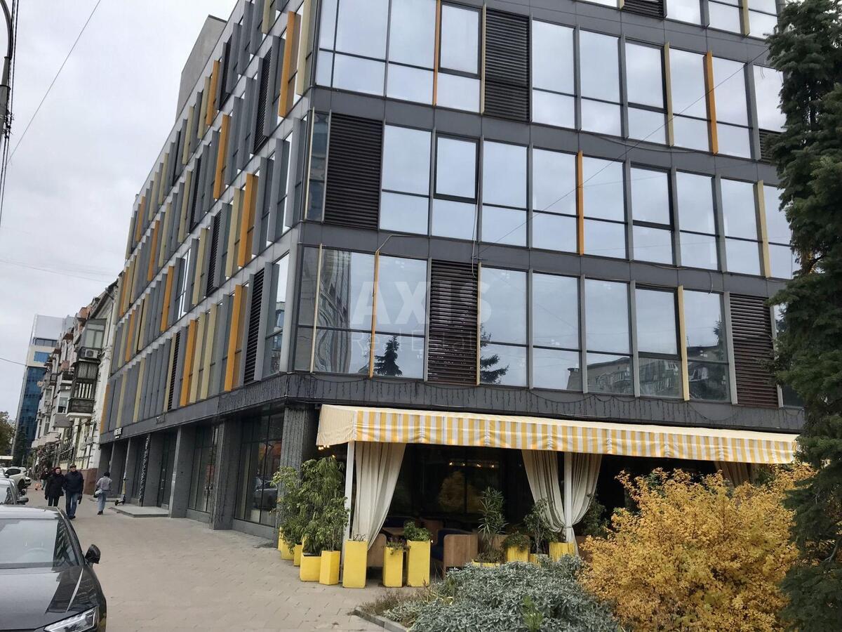 Office vul. Knyaziv Ostrozkykh 31/33, 233m261723