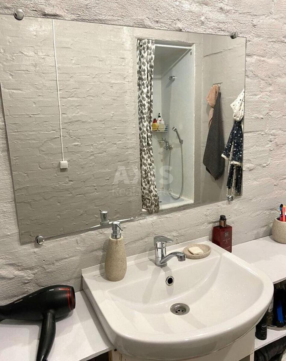 2k apartment vul. Radystiv 34Н574257
