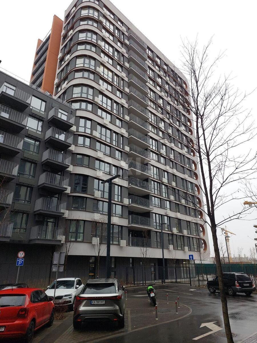 1k apartment vul. Brativ Shemetiv 10/8