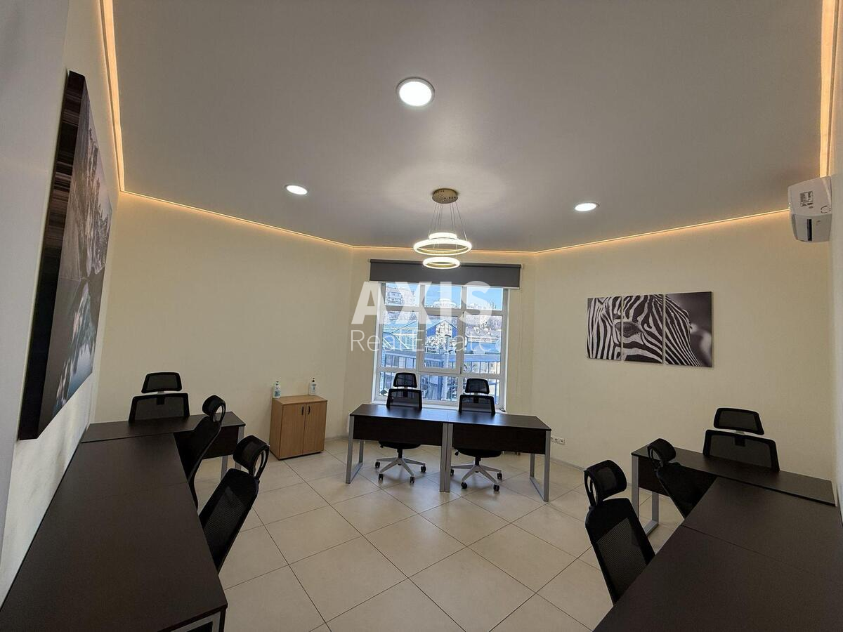 Office uzv. Klovs'kyj 7, 130m2537521