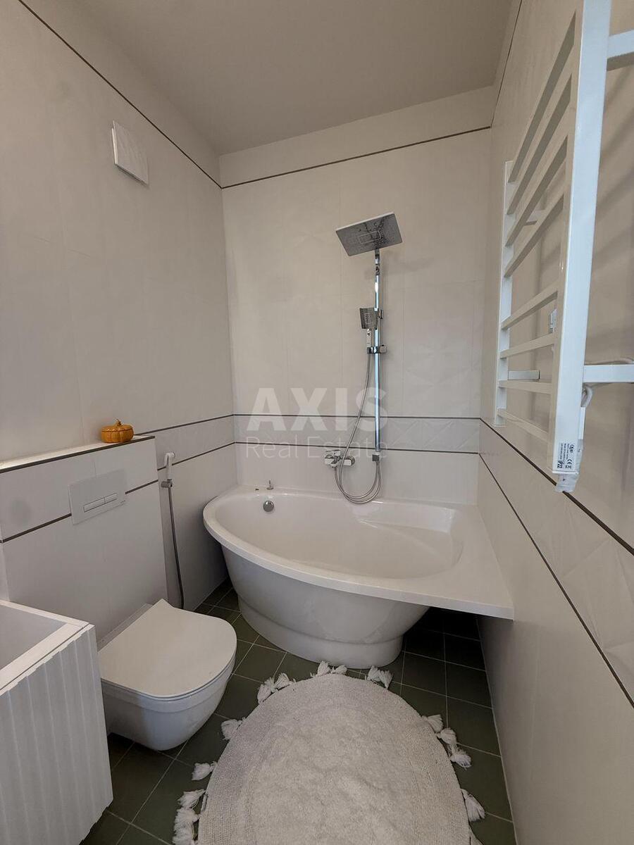 2k apartment vul. Radystiv 32619426