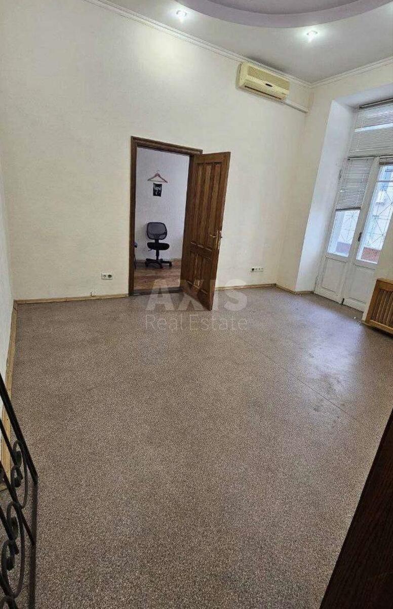 Office vul. Saksagans'kogo 31, 89m2621861