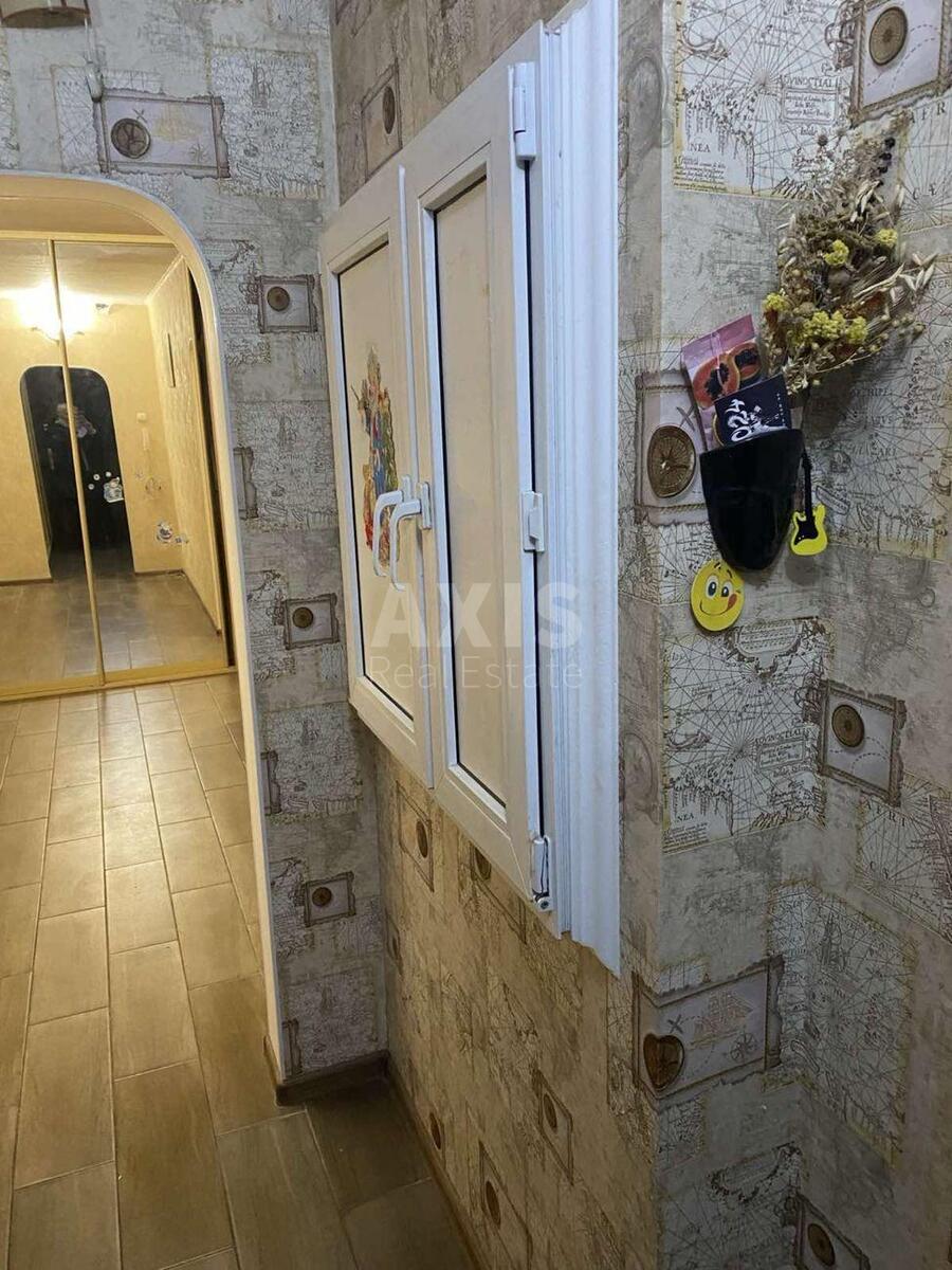 2k apartment pr-t Svobody 6А636277