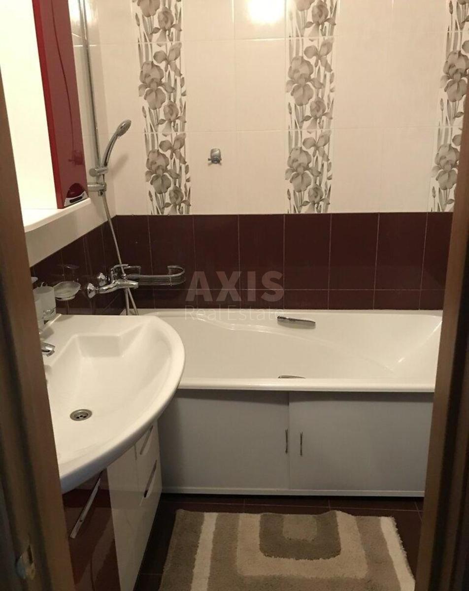 3k apartment vul. Dragomanova 6/12