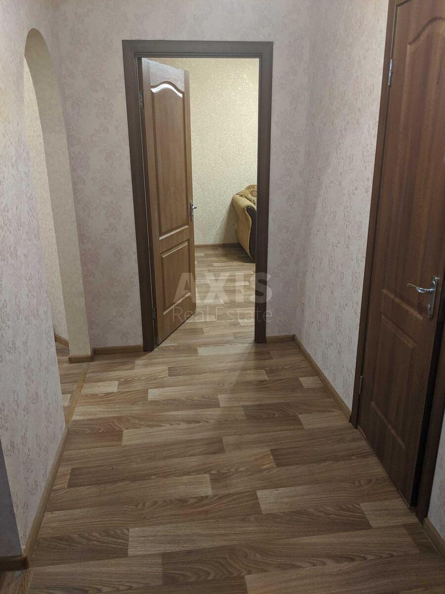 2k apartment vul. Jevgenija Harchenka 47Б5950111