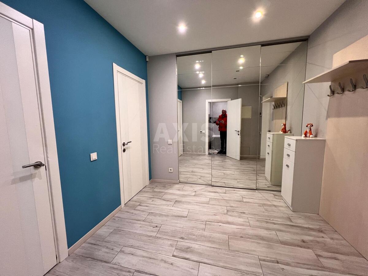 2k apartment vul. Andrjushhenka Grygorija 6Г593776
