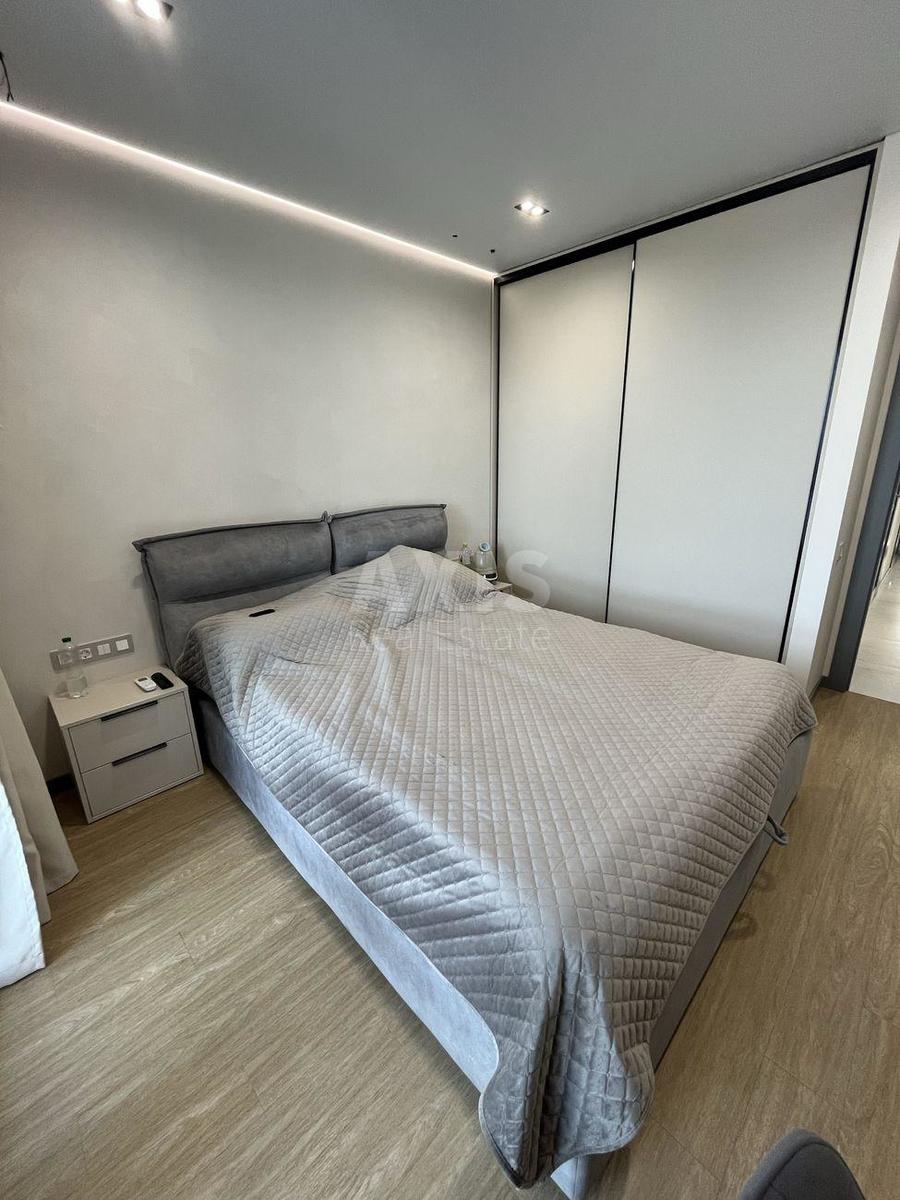 2k apartment vul. Revuc'kogo 402