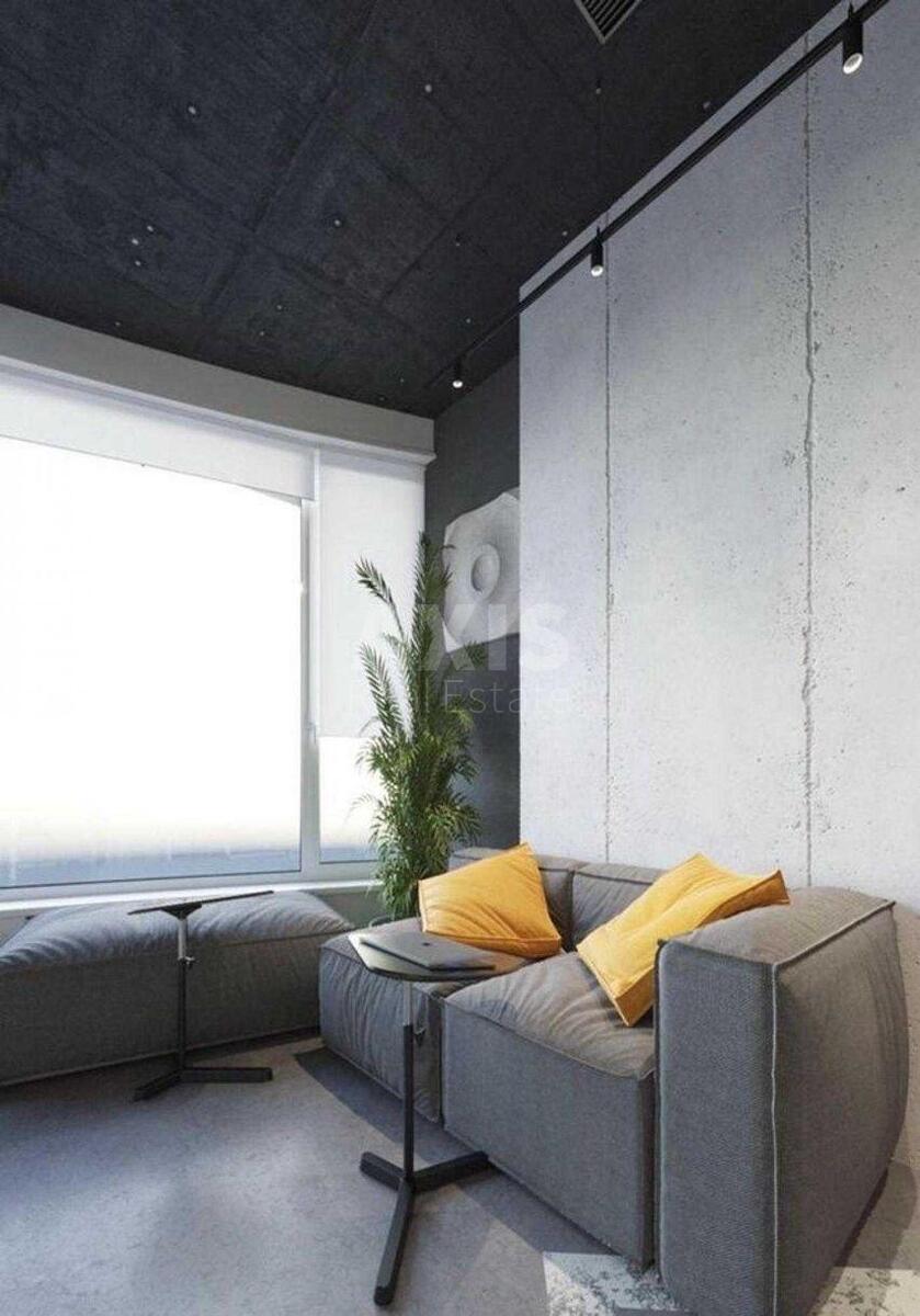 Office uzv. Klovs'kyj 7, 100m29