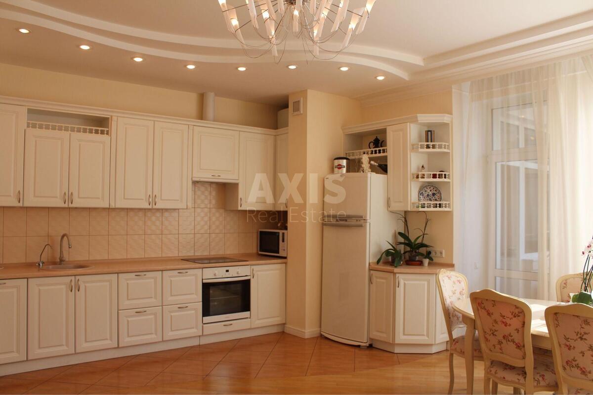 3k apartment vul. Pavlivs'ka 170