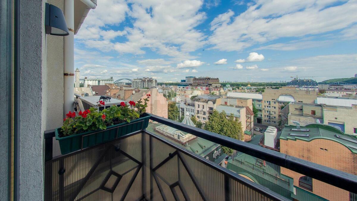1k apartment vul. Horyva 39/417