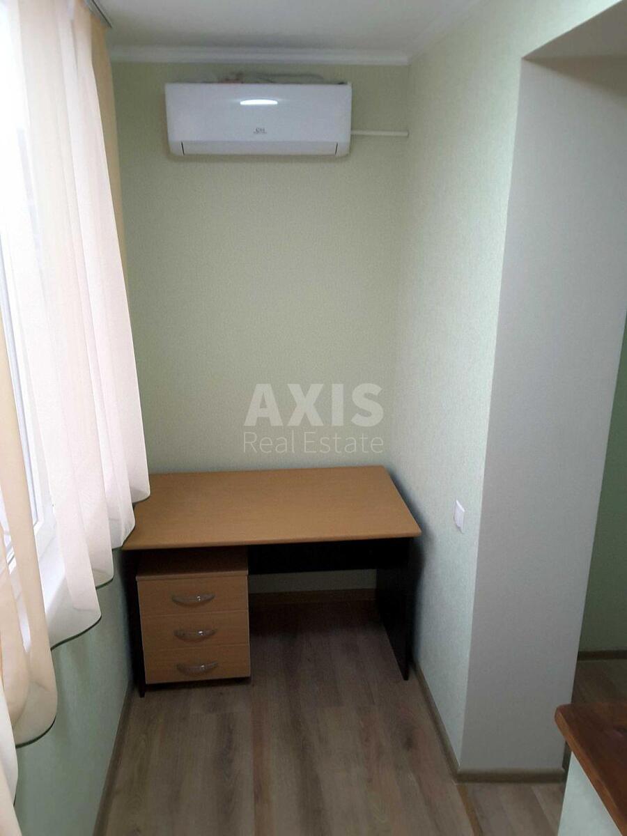 2к квартира ул. Героев Днепра 298