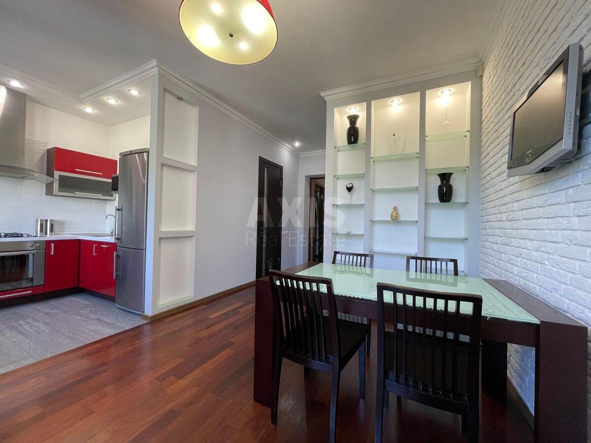 2k apartment vul. Volos'ka 4611