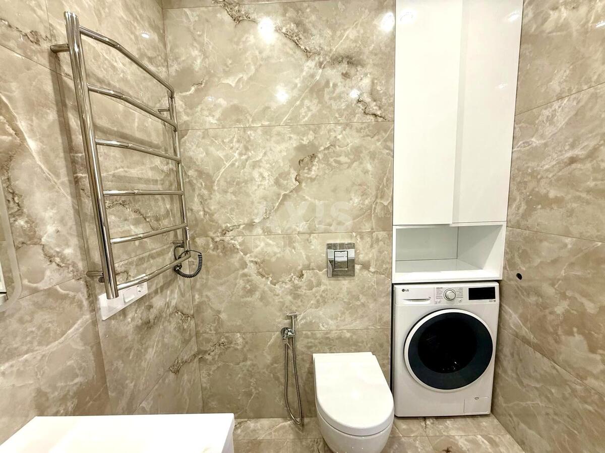 1k apartment nab. Dniprovs'ka 15К632465