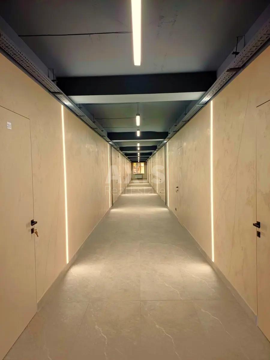 Office vul. Preobrazhens'ka 25, 606m2603924