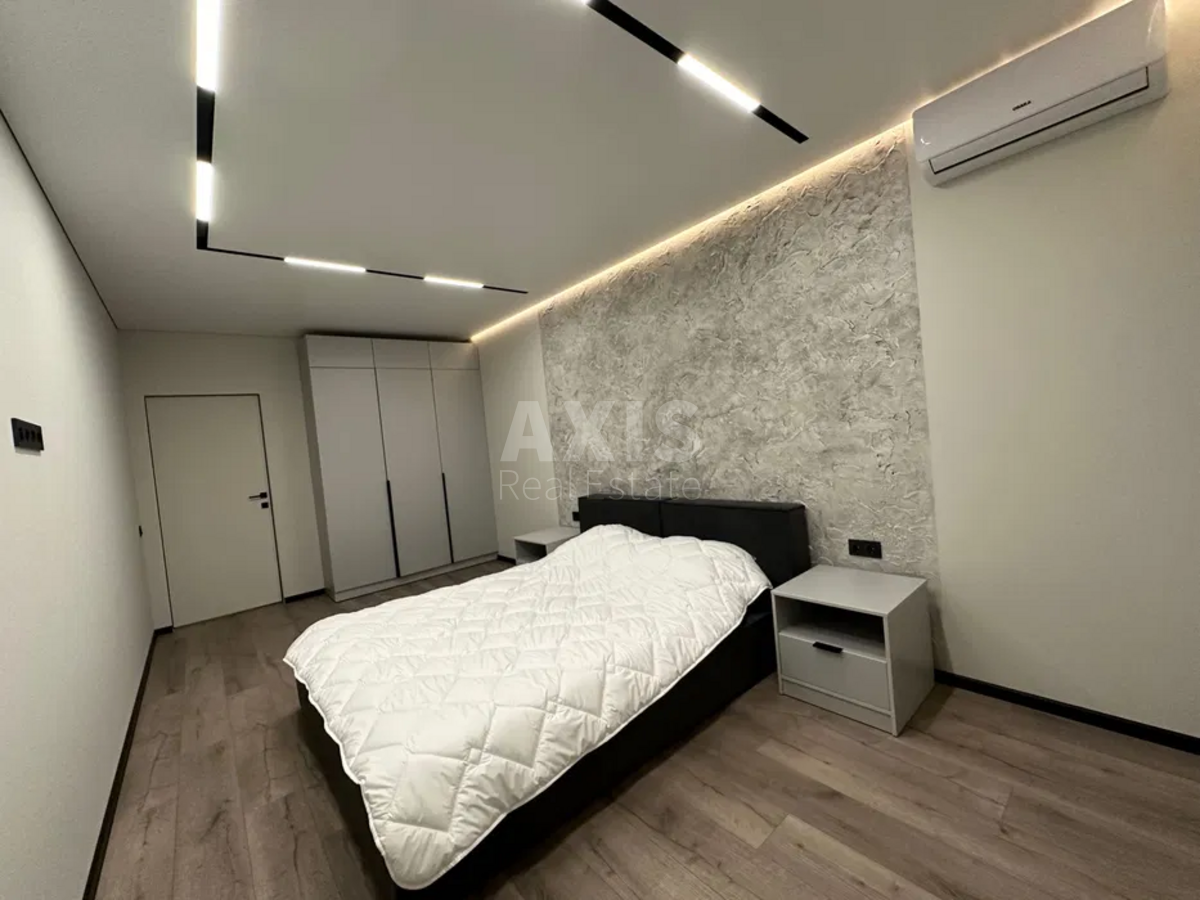 1k apartment vul. Prychal'na 143