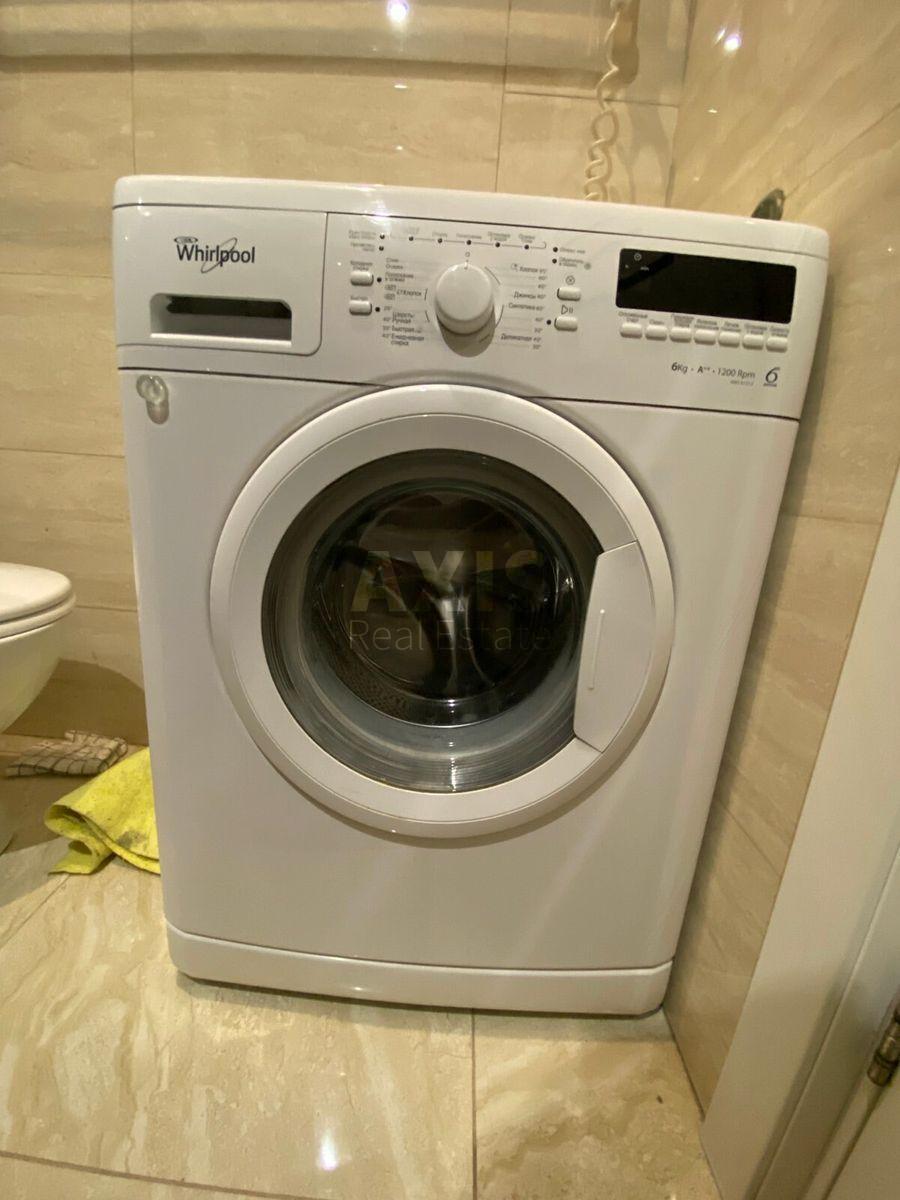 2k apartment vul. Myhajla Maksymovycha 247