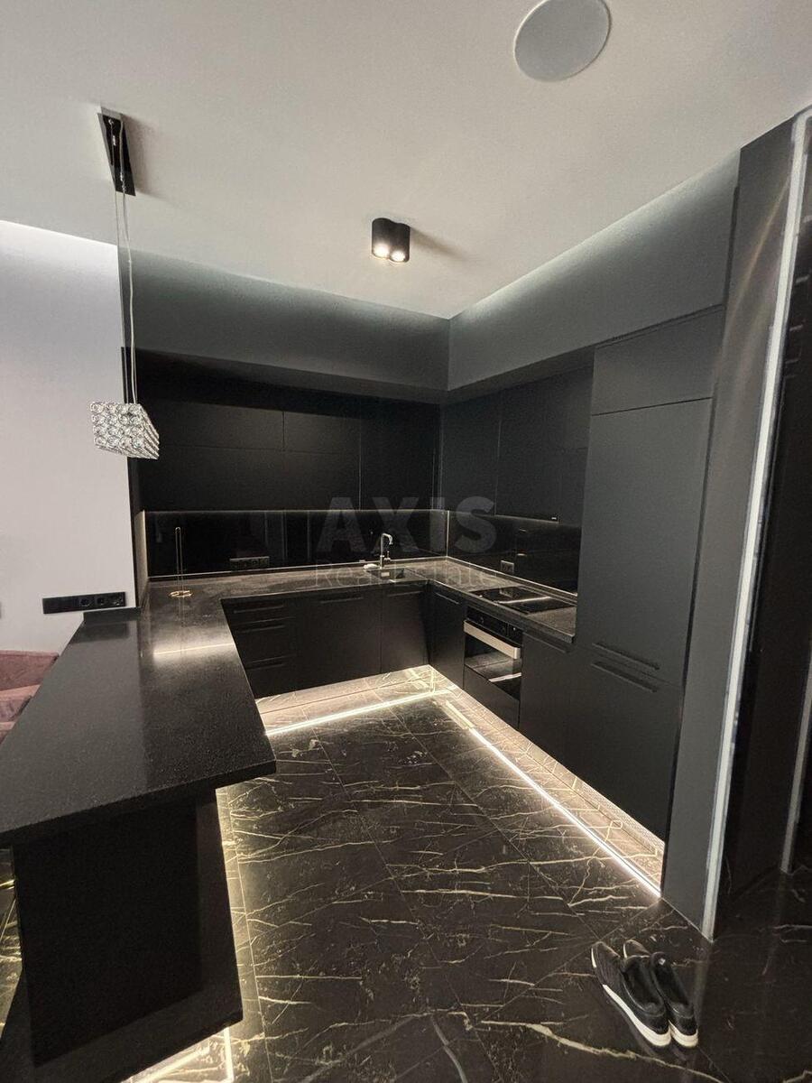 2k apartment vul. Saksagans'kogo 37К0