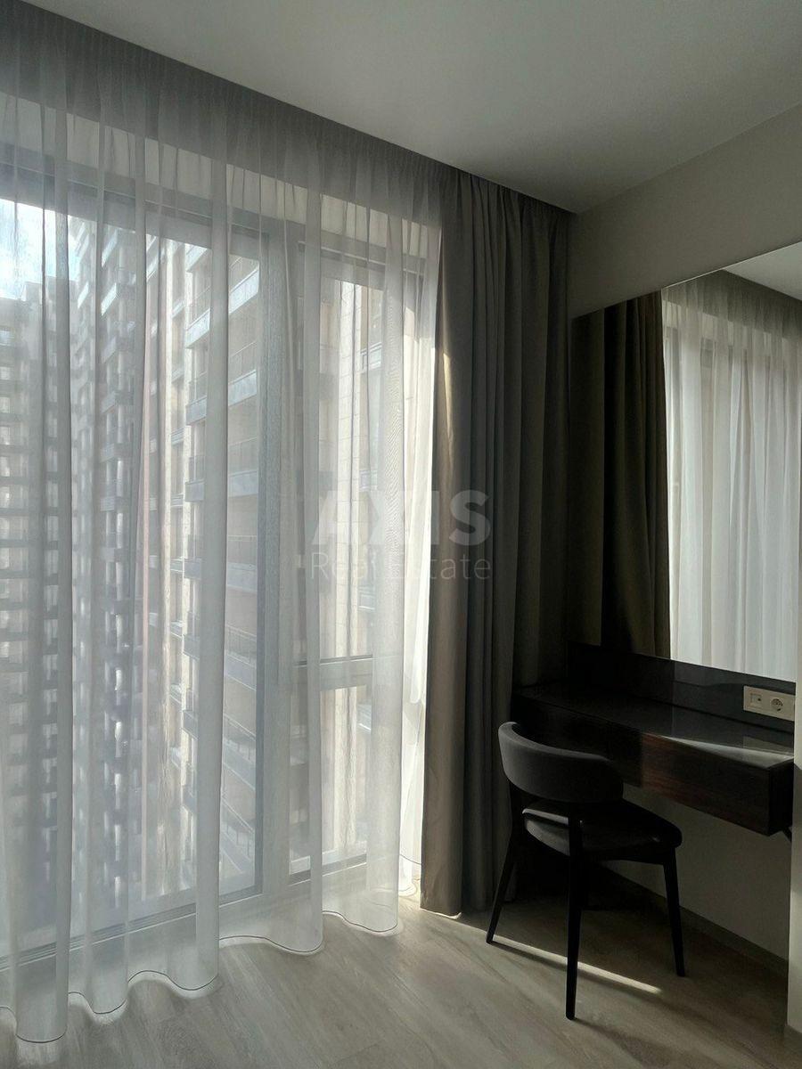 2k apartment vul. Antonovycha 118/19