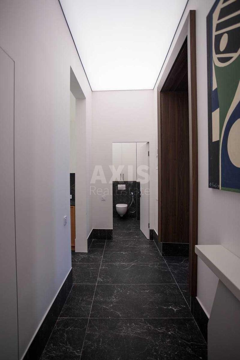 Office vul. Velyka Vasyl'kivs'ka 58, 100m24