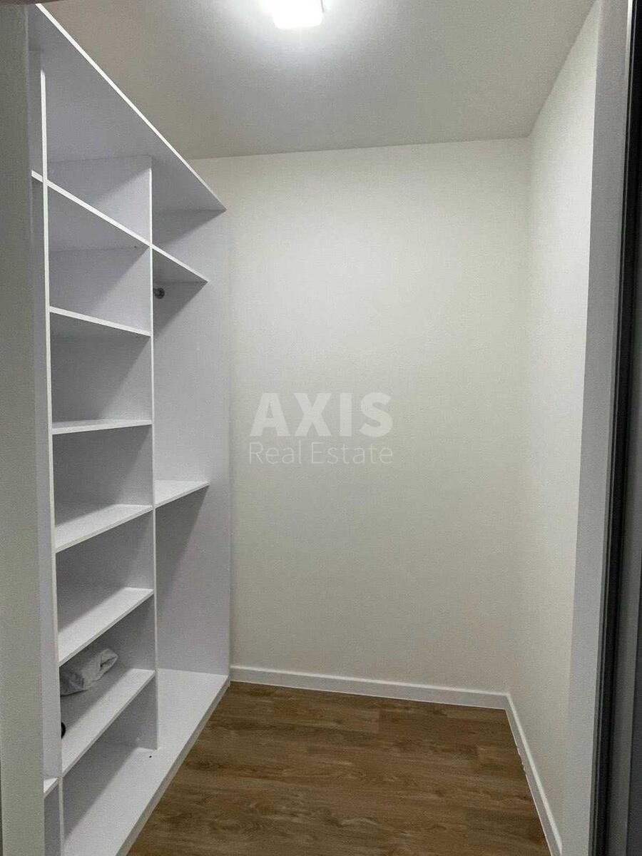 1k apartment nab. Dniprovs'ka 15606894