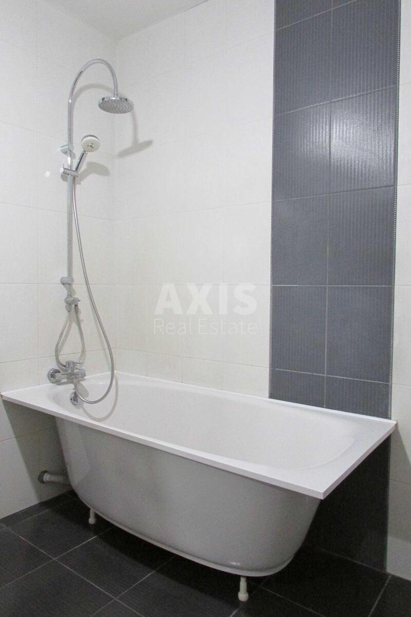 1k apartment vul. Poltavs'ka 108