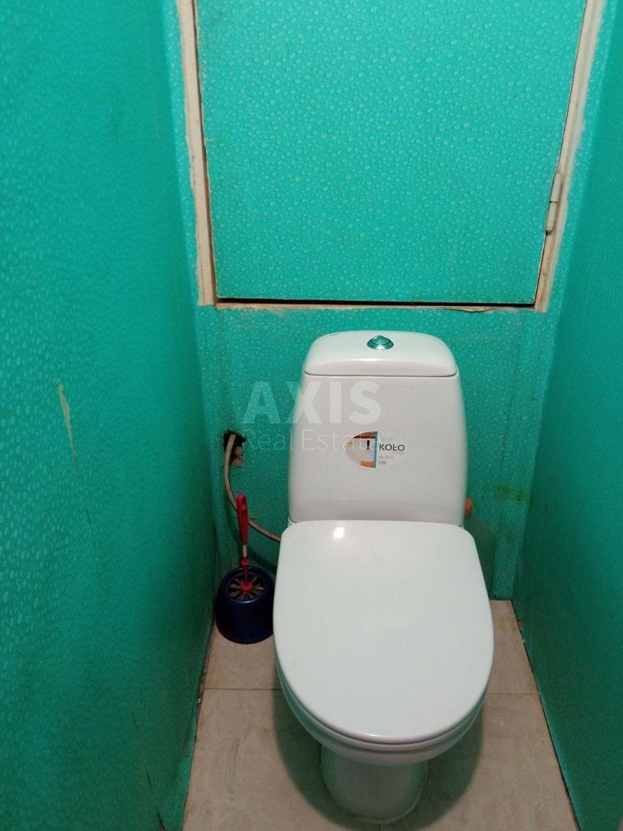 1k apartment vul. Voskresens'ka 16Б2
