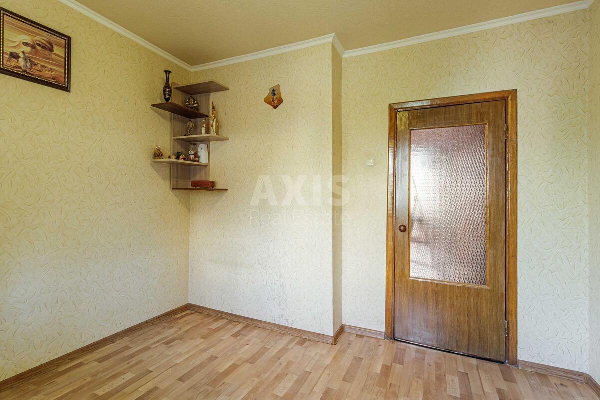 3k apartment vul. Trostjanec'ka 8623399