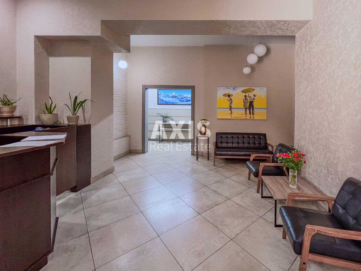 5k apartment vul. Barbjusa Anri 5В10
