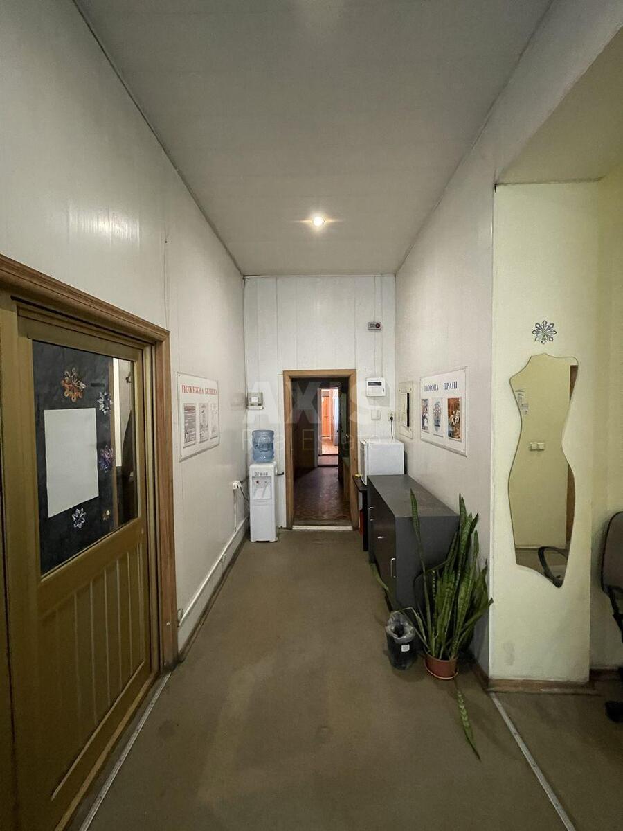 Office vul. Derevoobrobna 5Д, 603m2573833