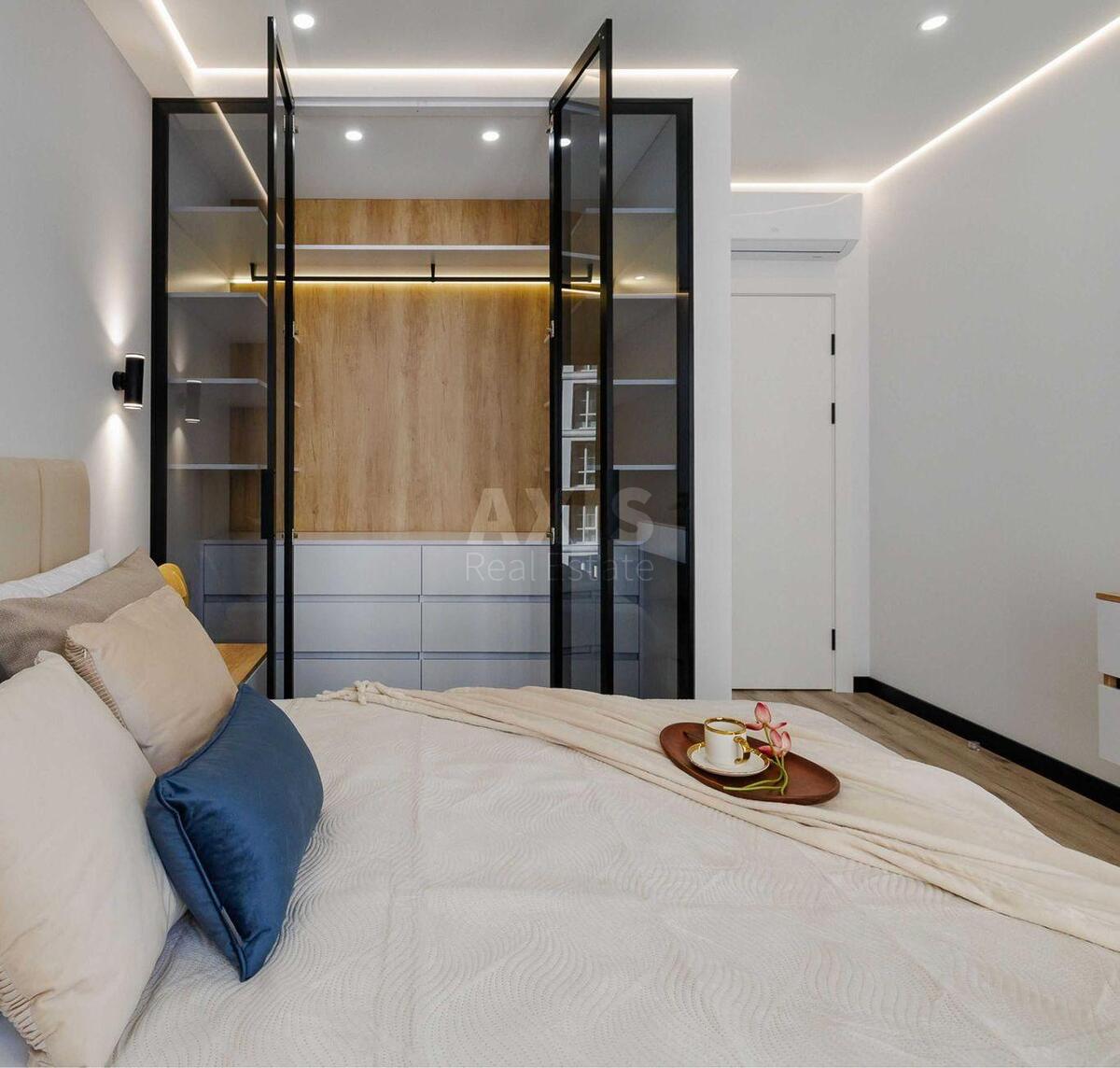 1k apartment vul. Myhajla Maksymovycha 24