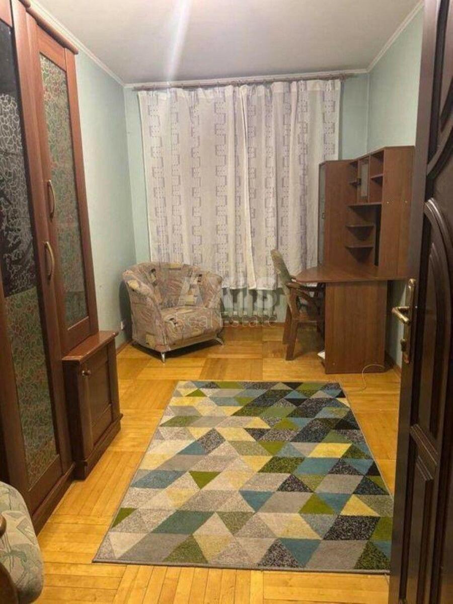 3k apartment pr-t Poryka Vasylja 15А1